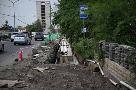 Нарны зам дагуу зөвшөөрөлгүй ажил гүйцэтгэж буй компани явган хүний зам эвдсэн зөрчлийг арилгууллаа