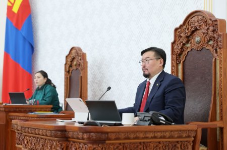 Г.Занданшатар: Би хулгайтай хамт унах гэж тэмцээгүй