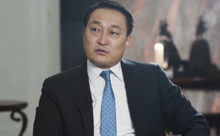 УИХ-ын гишүүн Д.Амарбаясгалангийн өмгөөлөгчид прокурорын дуудан ирүүлэх мэдэгдэх хуудас хүргүүлжээ