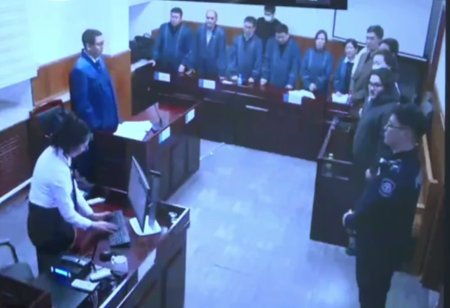 Олны анхаарал татсан зодооны "эздэд" торгох болон зорчих эрх хязгаарлах ял оноолоо