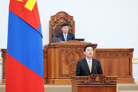 Засгийн газрын гишүүдийг томилж, өнөөдрөөс хэмнэлтийн горимд бүрэн шилжлээ